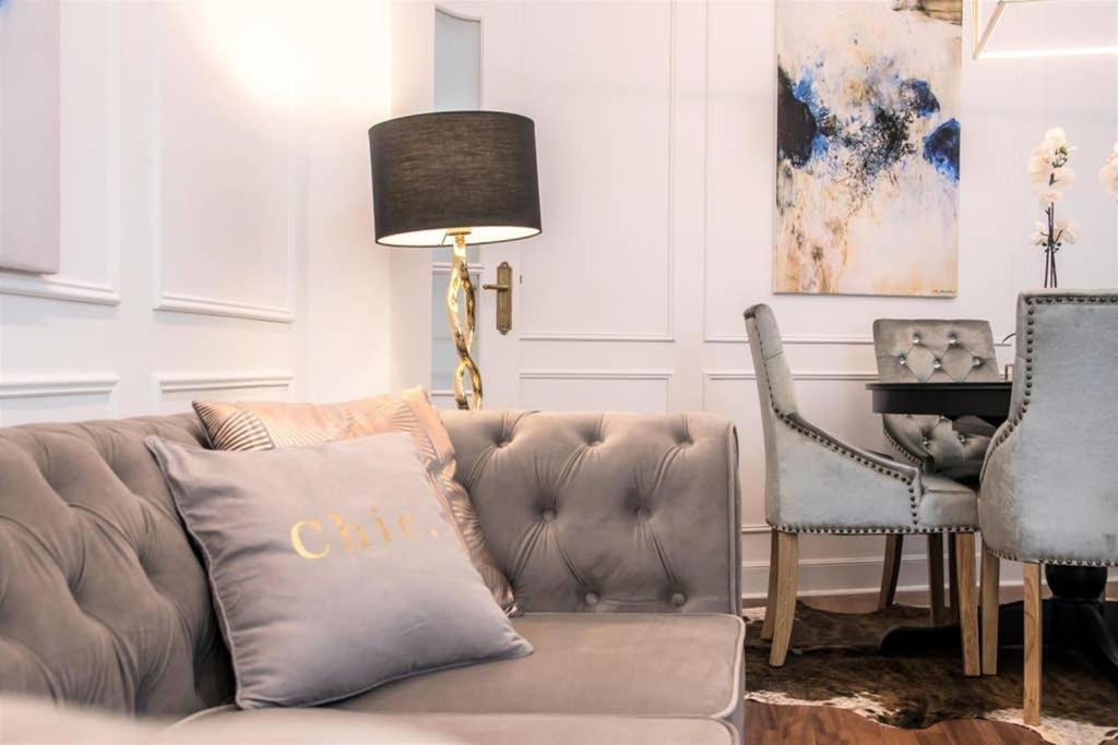 La Plaza Luxury Apartment Сан-Себастьян Екстер'єр фото